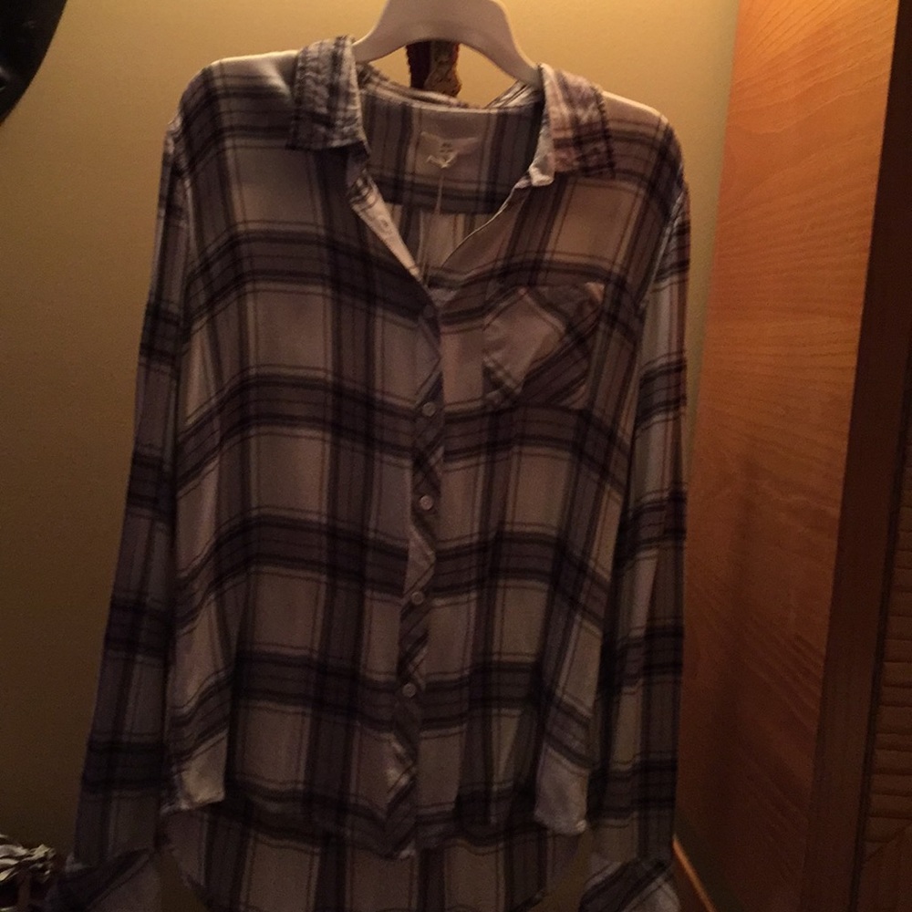 Bottom down blousy shirt
